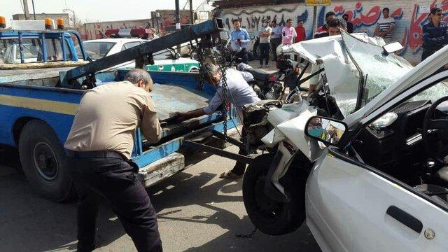کشته شدن پنج نفر در تصادف دو خودروی سواری کشته شدن پنج نفر در تصادف دو خودروی سواری