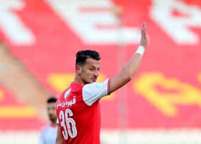 شاهکار عجیب سازمان لیگ ، بازیکن استقلال با پیراهن پرسپولیس!