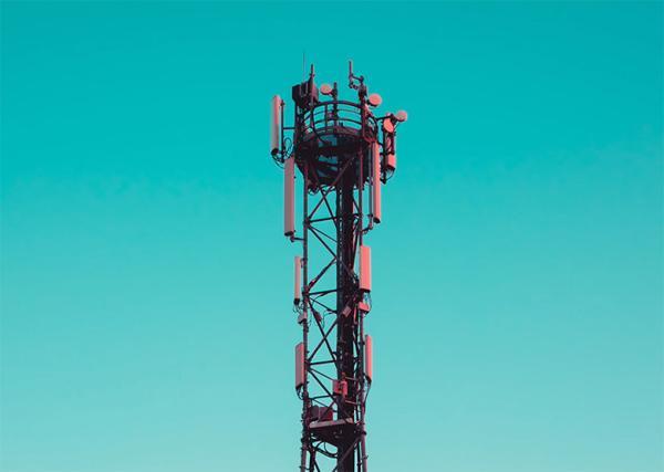 یک شایعه: ایرانسل دارد باند 40 را برای ارائه اینترنت TD، LTE یک شایعه: ایرانسل دارد باند 40 را برای ارائه اینترنت TD، LTE مهیا می نماید