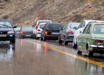 ترافیک سنگین در کندوان و هراز و بارش در جاده های 9 استان